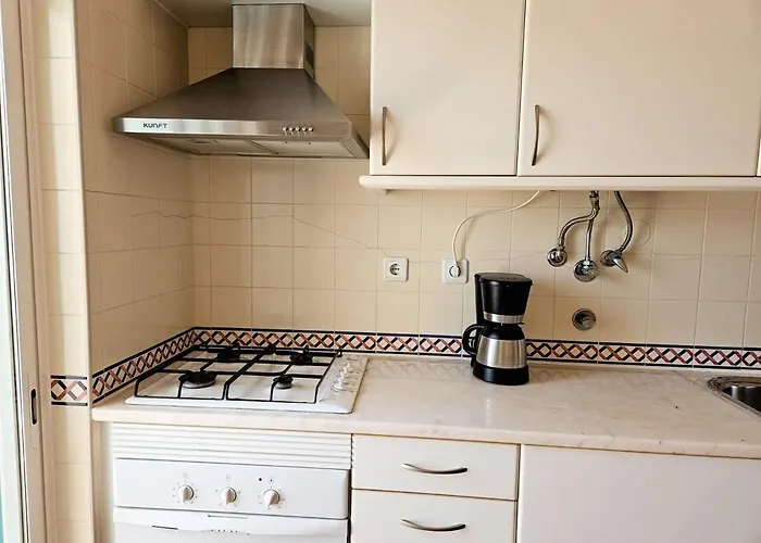 Apartment - 5 Min Walk To The Alvor