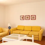 Prainha 2 Bed With Pool, Air Con And Access Alvor
